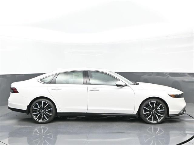 new 2025 Honda Accord Hybrid car, priced at $38,582