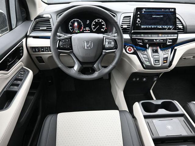 new 2026 Honda Odyssey car, priced at $51,866