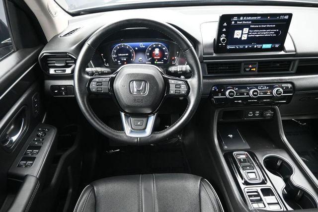 used 2023 Honda Pilot car, priced at $44,649