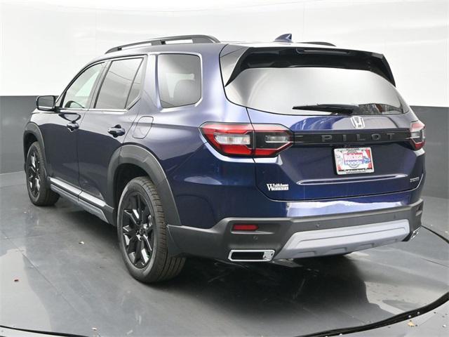 new 2025 Honda Pilot car, priced at $48,730