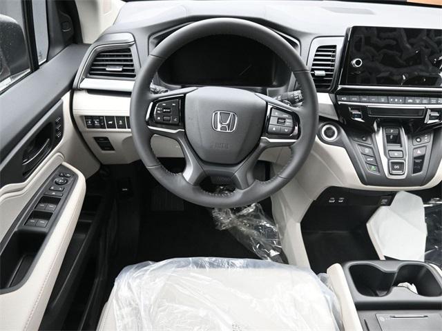 new 2026 Honda Odyssey car, priced at $43,230