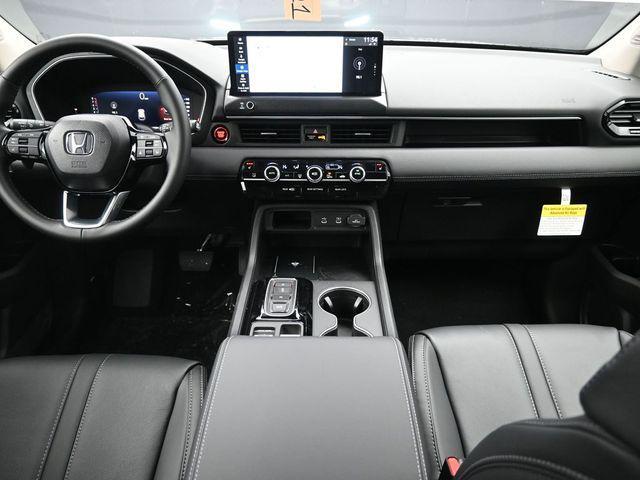new 2026 Honda Pilot car, priced at $52,578