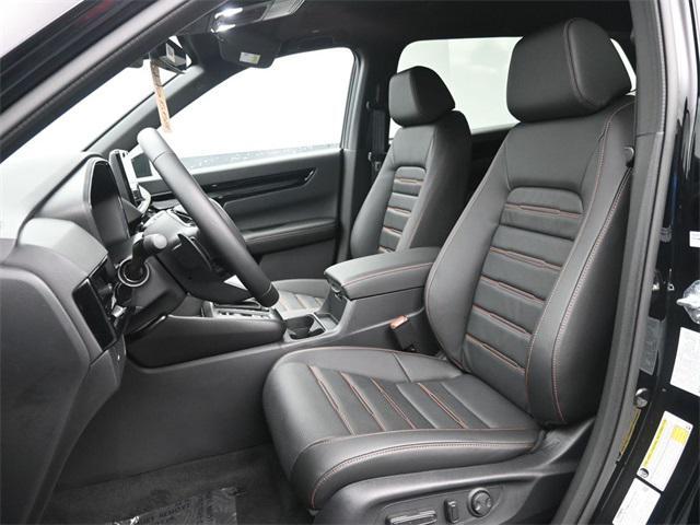 new 2026 Honda CR-V Hybrid car, priced at $41,579
