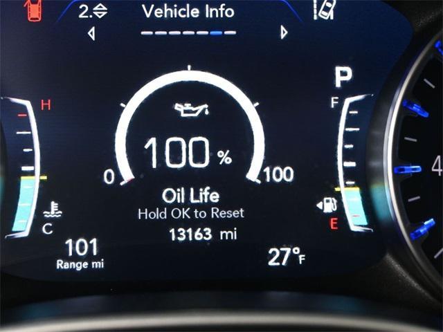 used 2025 Chrysler Pacifica car, priced at $35,450