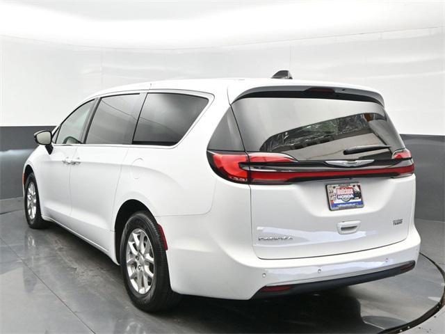 used 2025 Chrysler Pacifica car, priced at $35,450