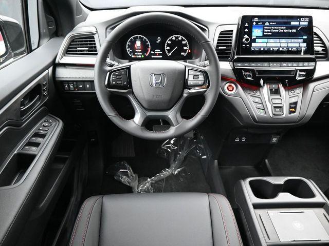 new 2026 Honda Odyssey car, priced at $45,440