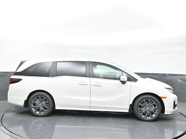 new 2026 Honda Odyssey car, priced at $47,930