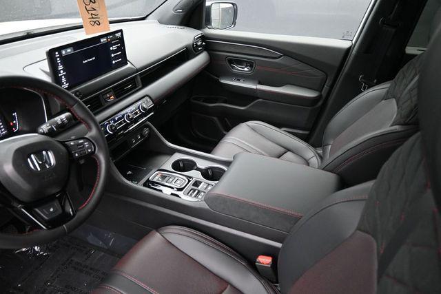 new 2026 Honda Pilot car, priced at $55,733