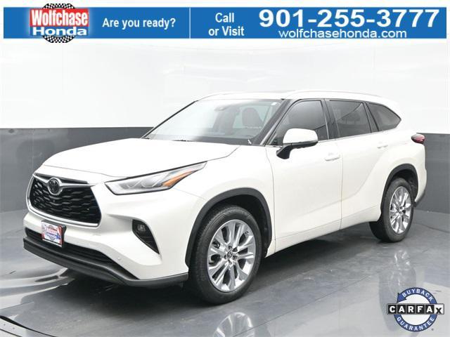 used 2020 Toyota Highlander car, priced at $27,450