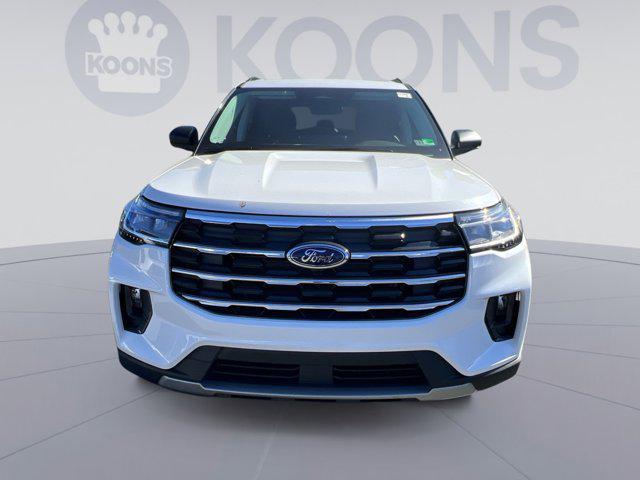 new 2025 Ford Explorer car, priced at $45,250