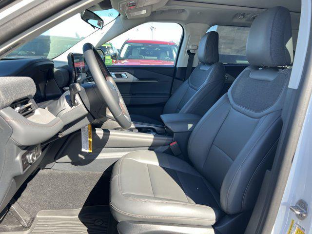new 2025 Ford Explorer car, priced at $45,250
