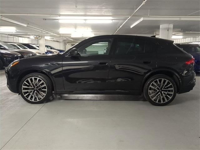 new 2025 Maserati Grecale car, priced at $91,535