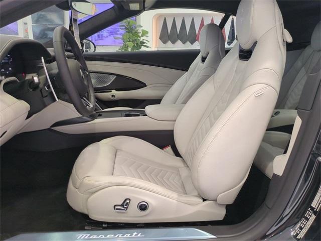 new 2025 Maserati GranCabrio Folgore car, priced at $233,345