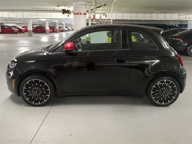 new 2024 FIAT 500e car, priced at $34,095
