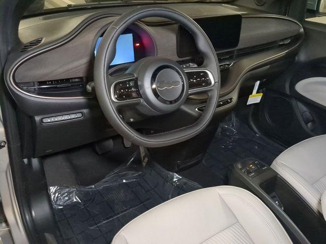 new 2025 FIAT 500e car, priced at $37,495