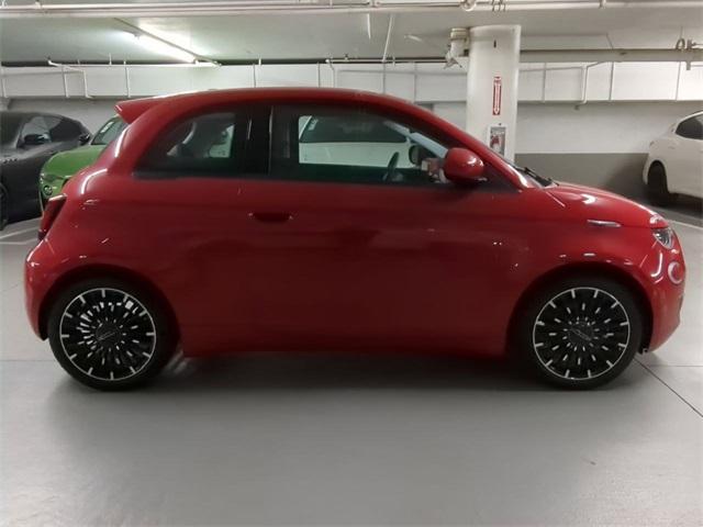 new 2024 FIAT 500e car, priced at $34,095