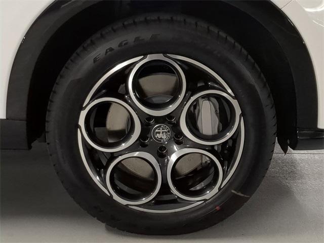 new 2025 Alfa Romeo Tonale car, priced at $48,030