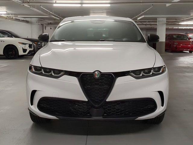new 2025 Alfa Romeo Tonale car, priced at $36,987