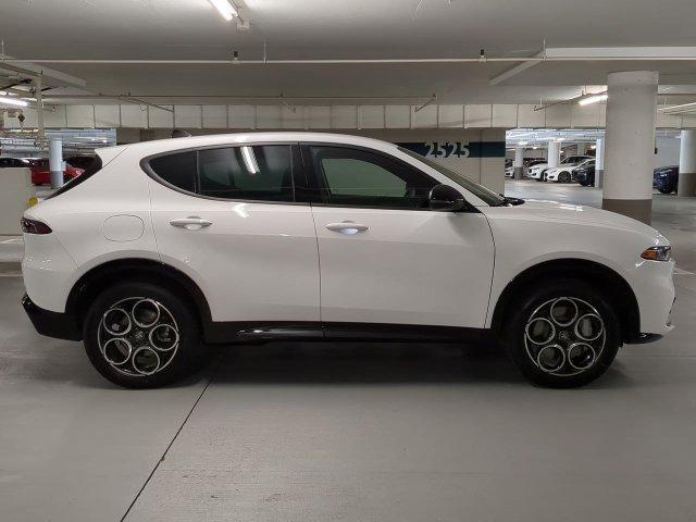 new 2025 Alfa Romeo Tonale car, priced at $36,115