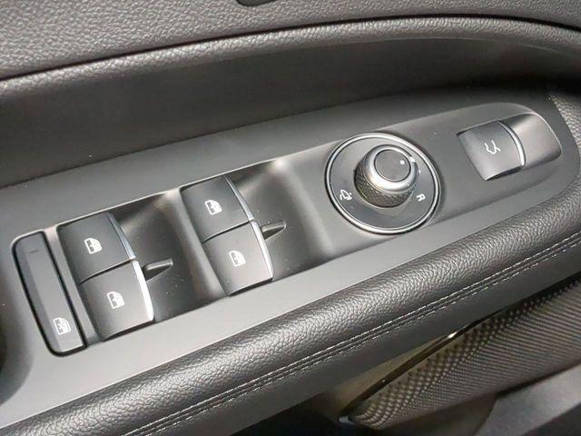 new 2025 Alfa Romeo Stelvio car, priced at $48,685