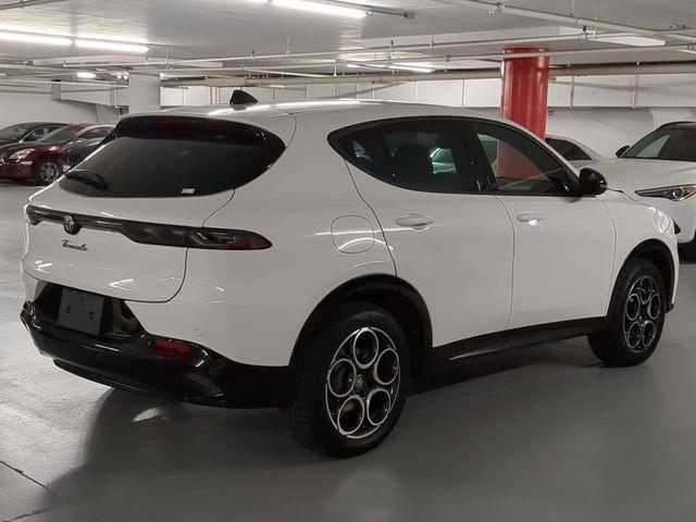 new 2025 Alfa Romeo Tonale car, priced at $37,988