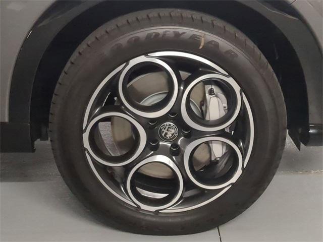 new 2025 Alfa Romeo Tonale car, priced at $52,125