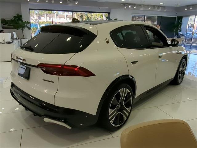 new 2025 Maserati Grecale Folgore car, priced at $121,245