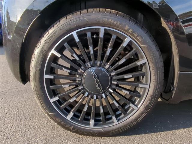 new 2024 FIAT 500e car, priced at $37,595