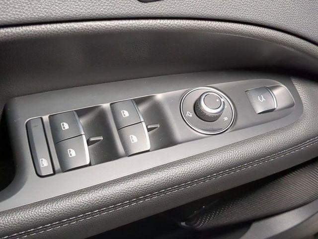 new 2025 Alfa Romeo Stelvio car, priced at $46,685