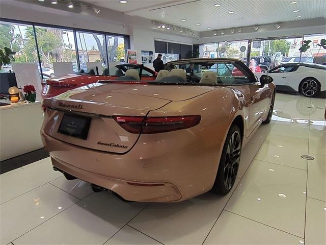 new 2025 Maserati GranCabrio Folgore car
