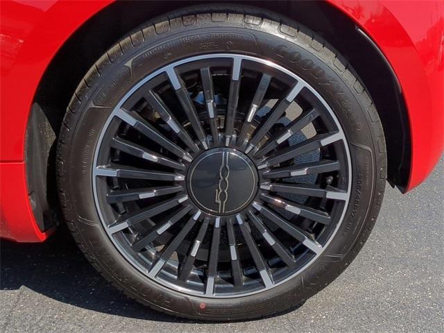 new 2024 FIAT 500e car, priced at $34,095