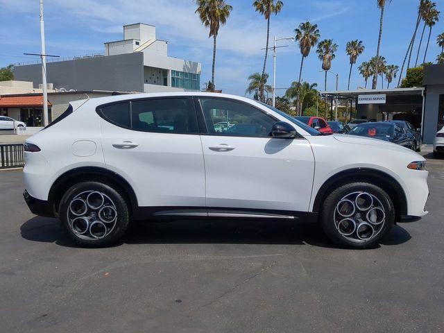 new 2025 Alfa Romeo Tonale car, priced at $39,988