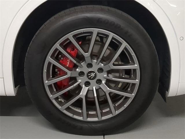 new 2024 Maserati Grecale car, priced at $69,877