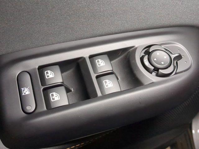 new 2025 Alfa Romeo Tonale car, priced at $36,988