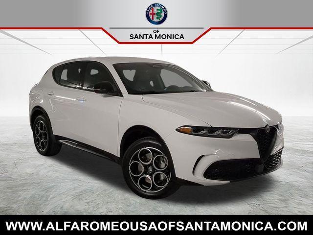 new 2025 Alfa Romeo Tonale car, priced at $36,987