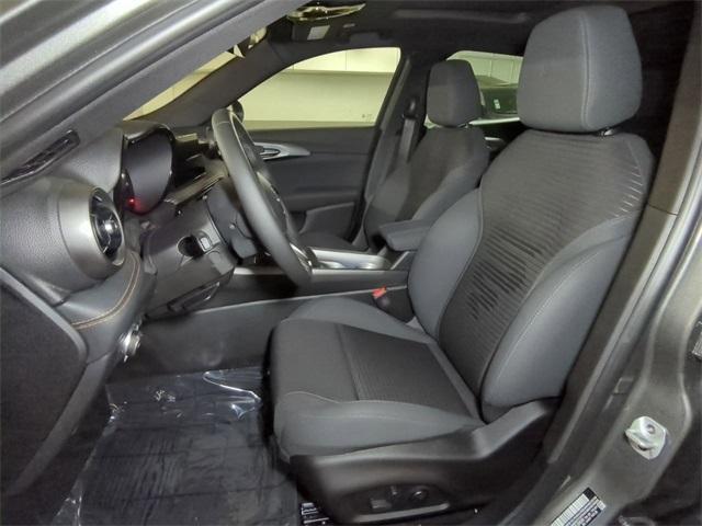 new 2025 Alfa Romeo Tonale car, priced at $50,125