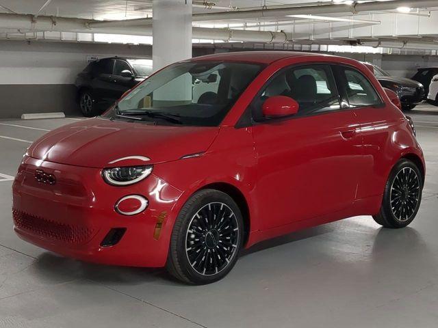 new 2024 FIAT 500e car, priced at $34,095