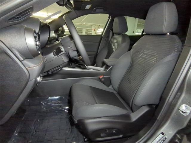 new 2025 Alfa Romeo Tonale car, priced at $39,225