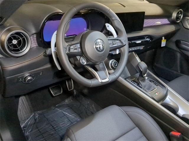 new 2025 Alfa Romeo Tonale car, priced at $55,125