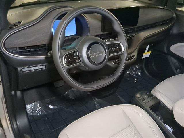 new 2025 FIAT 500e car, priced at $37,495
