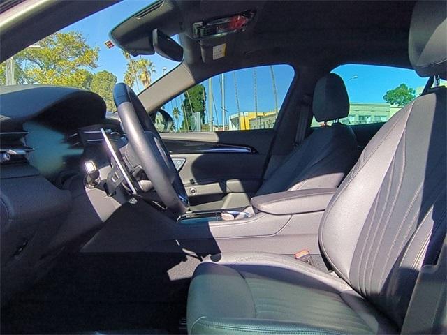 used 2023 Maserati Grecale car, priced at $39,888