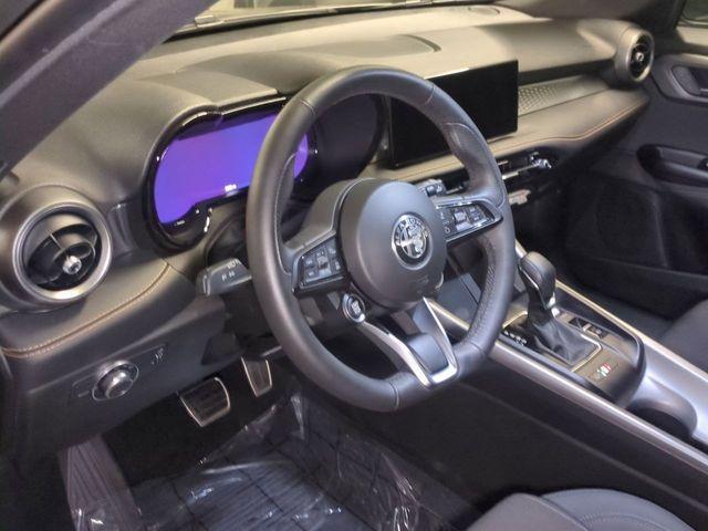 new 2025 Alfa Romeo Tonale car, priced at $39,225
