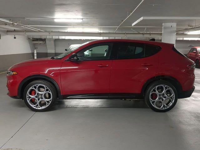 new 2025 Alfa Romeo Tonale car, priced at $43,988