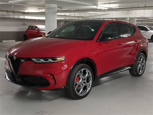 new 2025 Alfa Romeo Tonale car, priced at $55,125