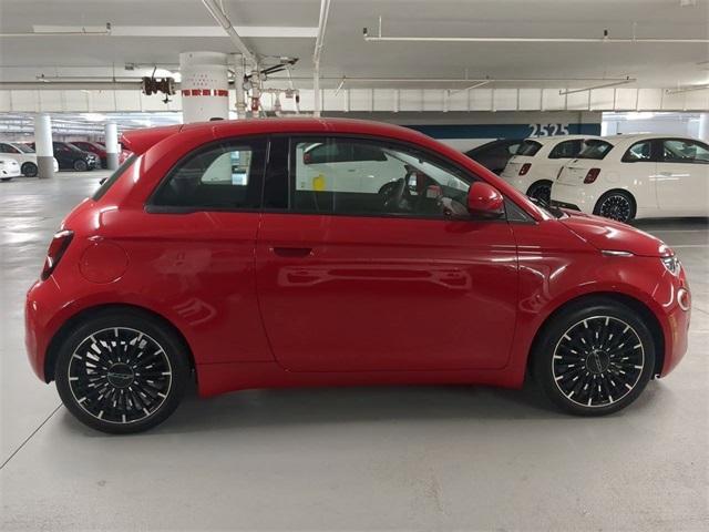 new 2024 FIAT 500e car, priced at $34,095
