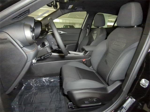 new 2025 Alfa Romeo Tonale car, priced at $48,725