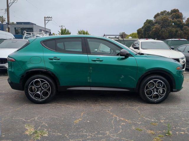 new 2025 Alfa Romeo Tonale car, priced at $38,988