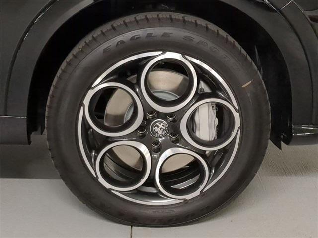 new 2025 Alfa Romeo Tonale car, priced at $48,725