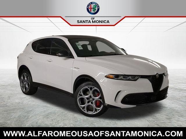 new 2025 Alfa Romeo Tonale car, priced at $42,987
