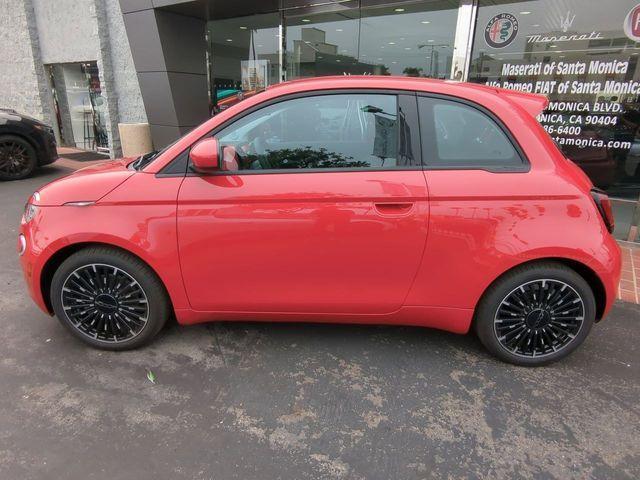 new 2024 FIAT 500e car, priced at $34,095